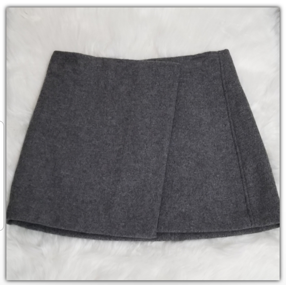 Uniqlo wrap wool blend skirt